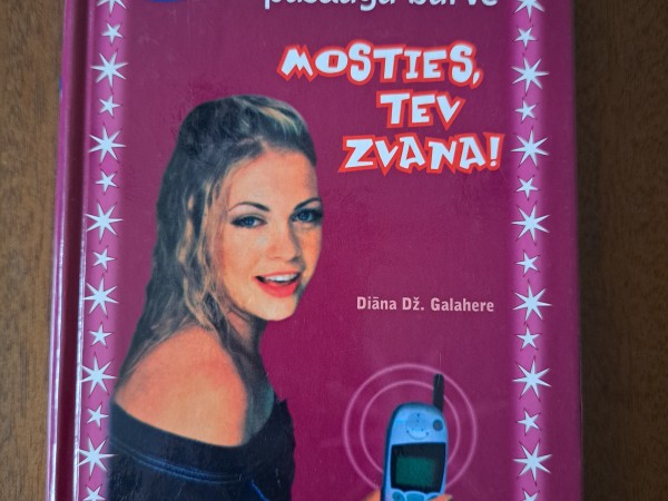 Sabrina pusaugu burve Mosties, Tev zvana!