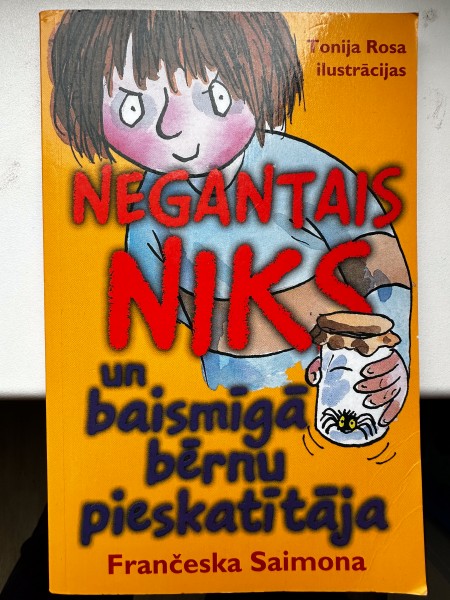 Negantais Niks un baismīgā bērnu pieskatītāja