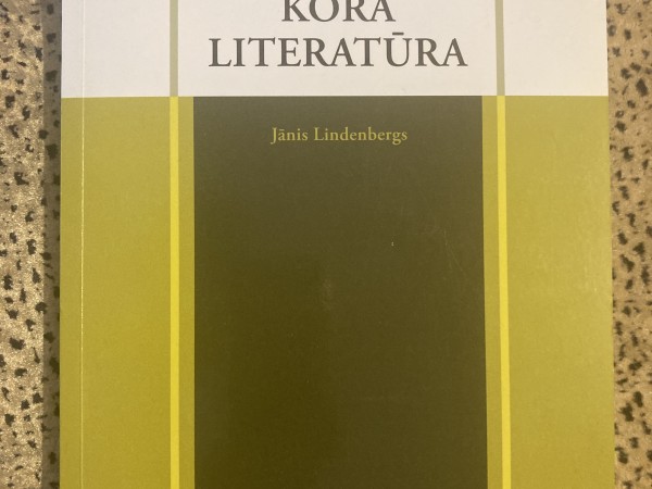 Latviešu kora literatūra