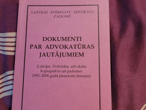 Dokumenti par advokatūras jautājumiem