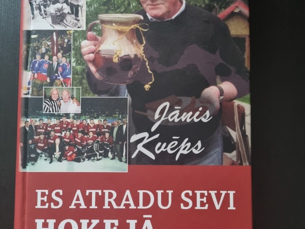 Es atradu sevi hokejā