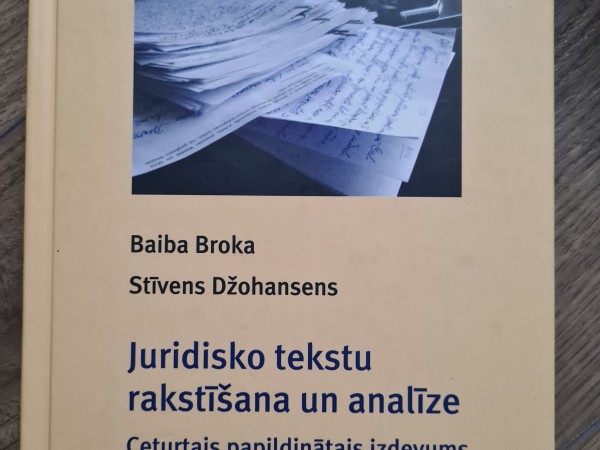 Juridisko tekstu rakstīšana un analīze