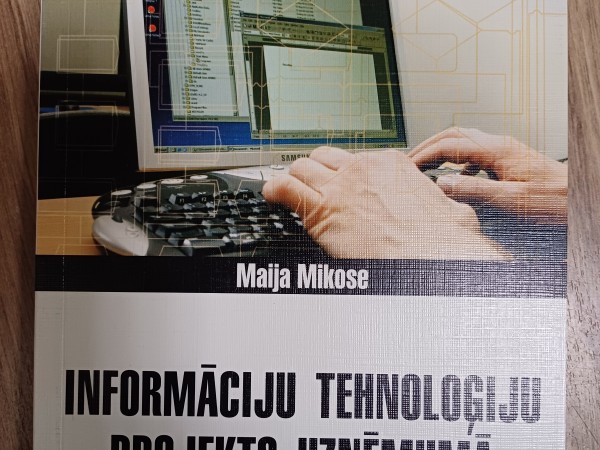 Informācijas tehnoloģiju projekts uzņēmumā