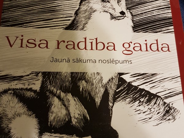 Visa radība gaida