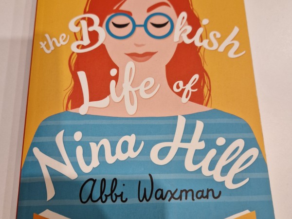 The Bookish Life of Nina Hill