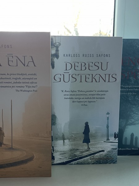 Vēja ēna. Debesu gūsteknis. Eņģele spēle