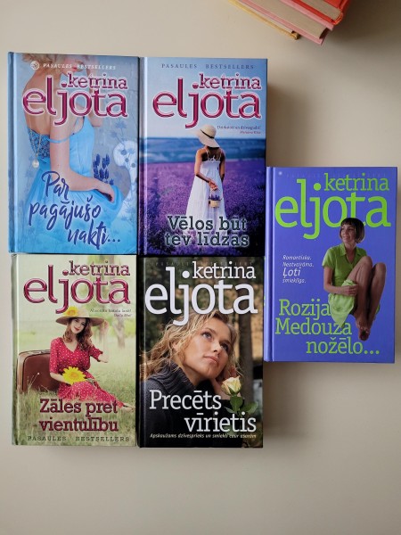 Par pagājušo nakti... , Zāles pret vientulību, Precēts vīrietis, Vēlos būt tev līdzās, Rozija Medouz