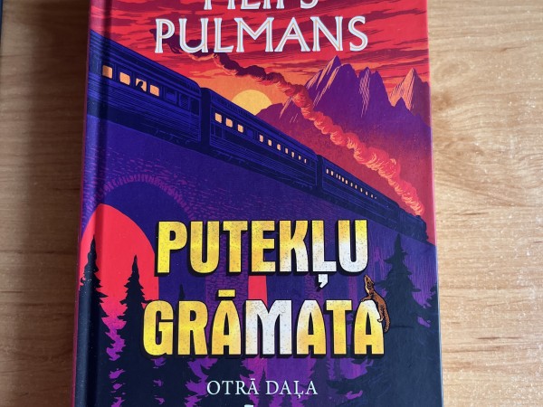 Putekļu grāmata Otrā daļa SLEPENĀ KOPIENA