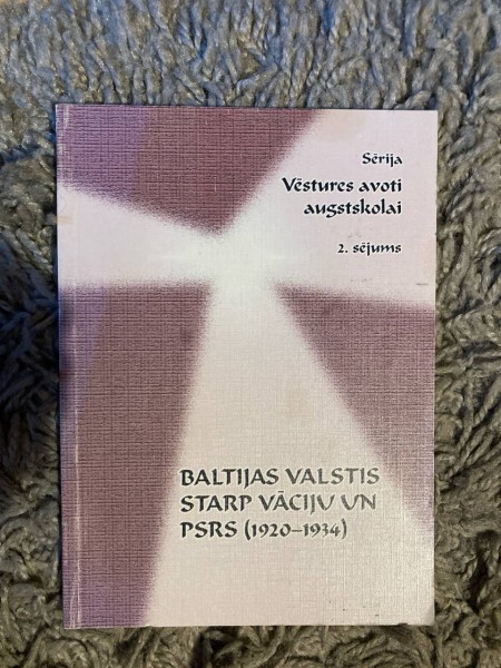 Baltijas valstis starp Vāciju un PSRS (1920 - 1934)