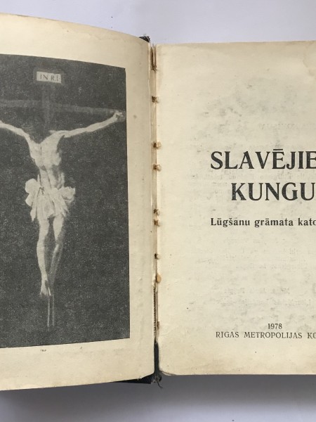 Slavējiet kungu. Lūgšanu grāmata katoļiem