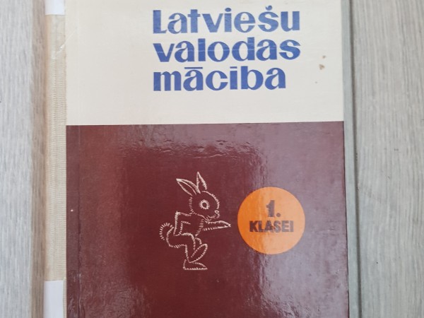 Latviešu valodas mācība