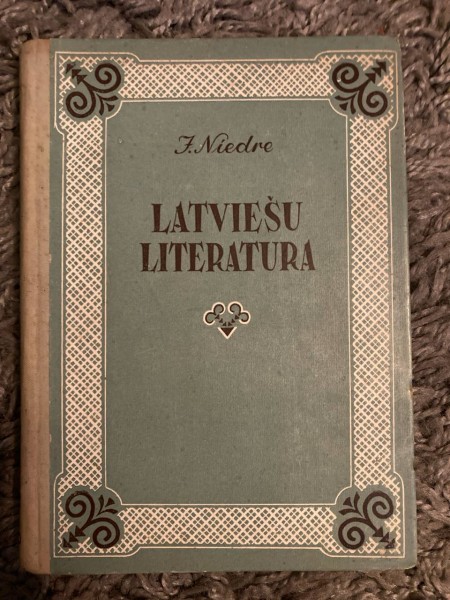 Latviešu literatūra