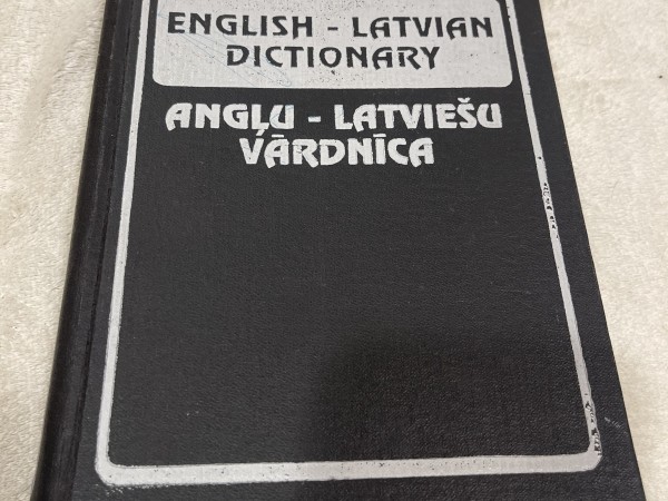 English - latvian dictonary