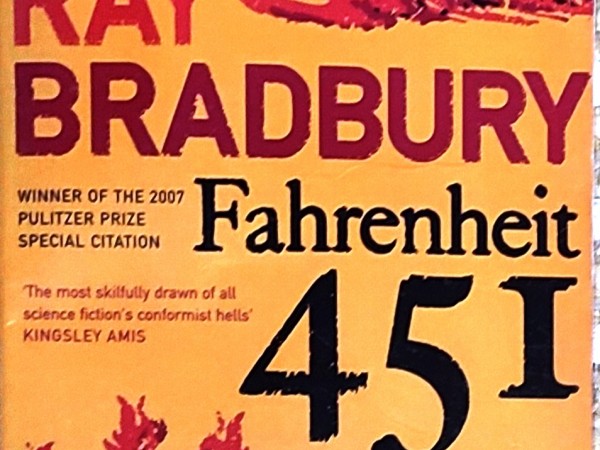 Fahrenheit 451