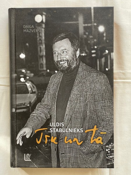 Uldis Stabulnieks. Tik un tā.