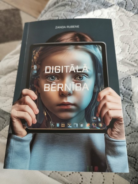 Digitālā bērnība