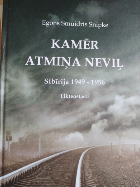 Kamēr atmiņa neviļ
