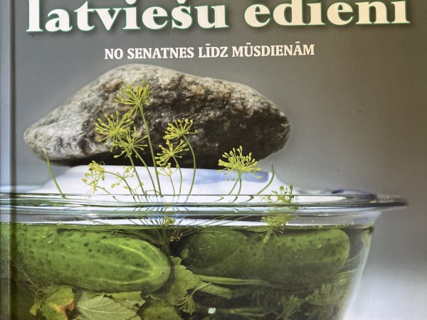 Tradicionālie latviešu ēdieni