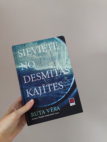 Sieviete No Desmitās Kajītes