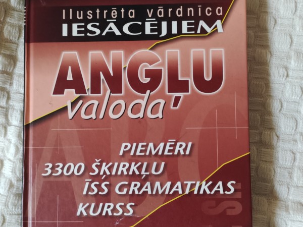 Ilustrēta vārdnīca iesācējiem Angļu valoda