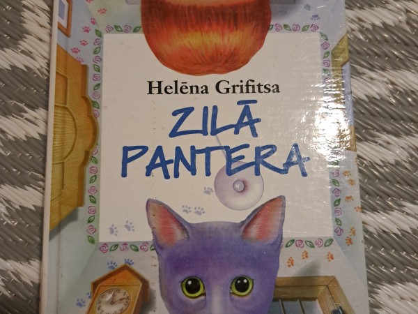 Zilā pantēra