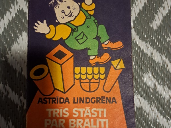 Trīs stāsti par brālīti un karlsonu