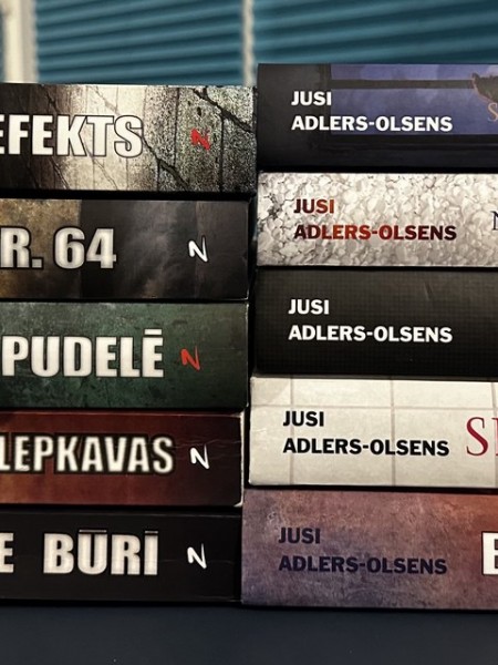 Visa sērija 10 grāmatas