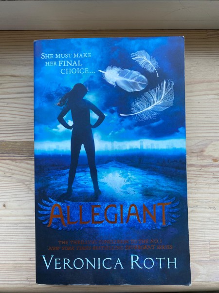 Allegiant (Divergent #3)