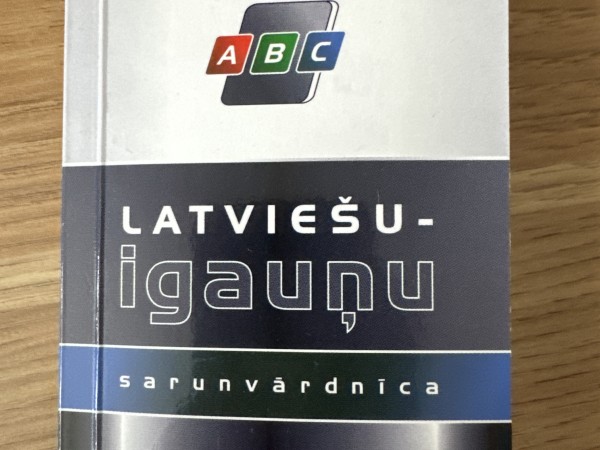 Latviešu - Igauņu sarunvārdnīca