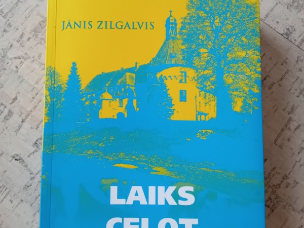 Laiks ceļot