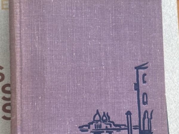 Pāri upei koku paēnā