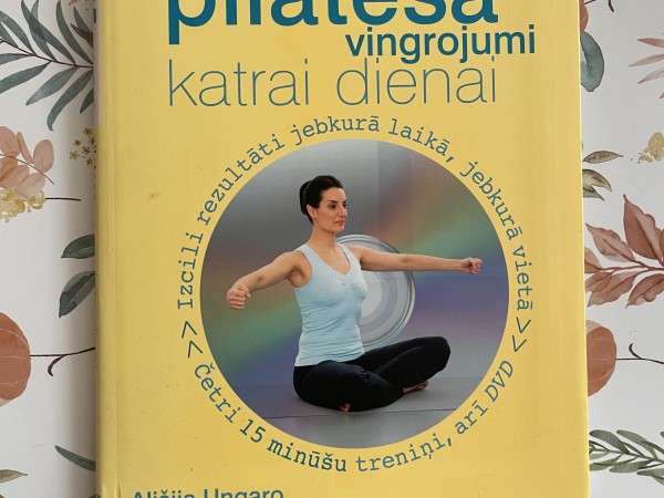 Pilates vingrojumi