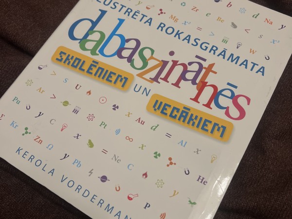 Ilustrētā rokasgrāmata ,,Dabaszinātnēs’’