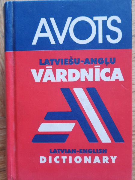 Latviešu-angļu vārdnīca