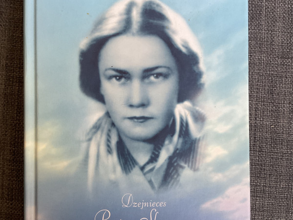 Eju, aizeju, atskatos….