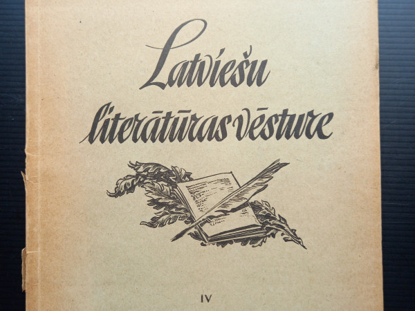 Latviešu literātūras vēsture