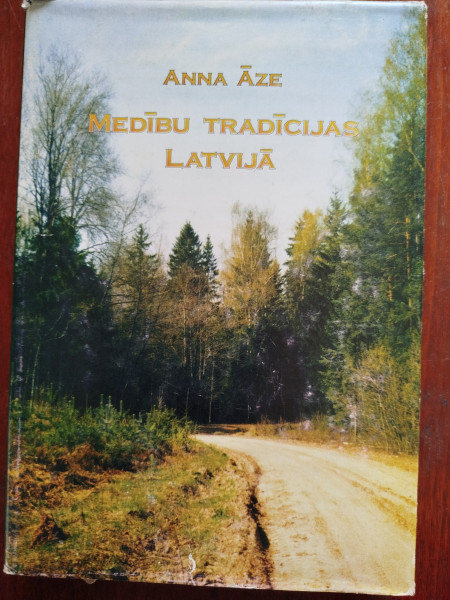 Medību tradīcijas Latvijā