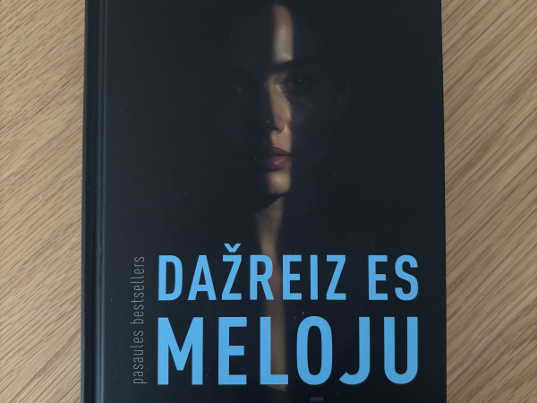 Dažreiz es meloju