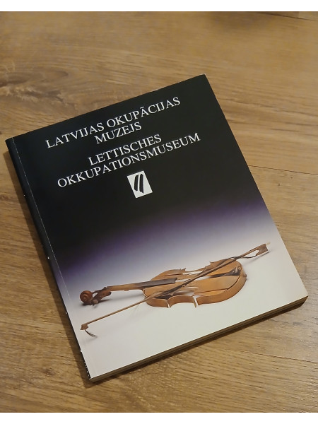 Latvija zem Padomju Savienības un nacionālsociālistiskās Vācijas varas