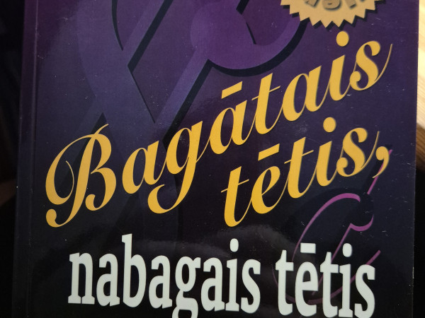 Bagātais tētis, nabagais tētis