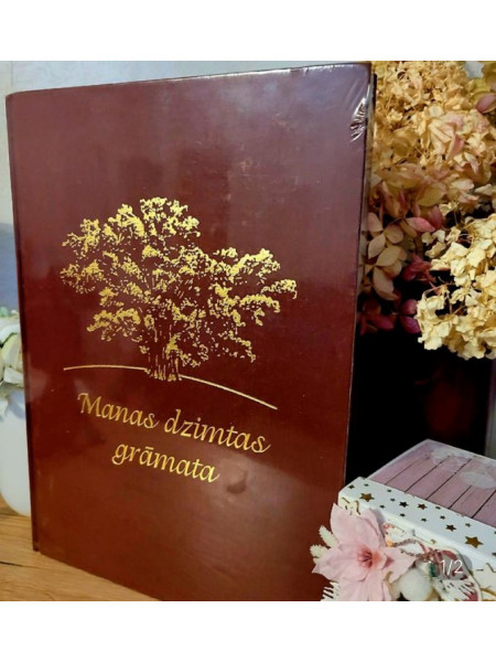 Manas dzimtas grāmata